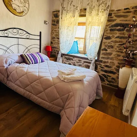 Casa La Roca Ferienhaus Vega del Castillo
